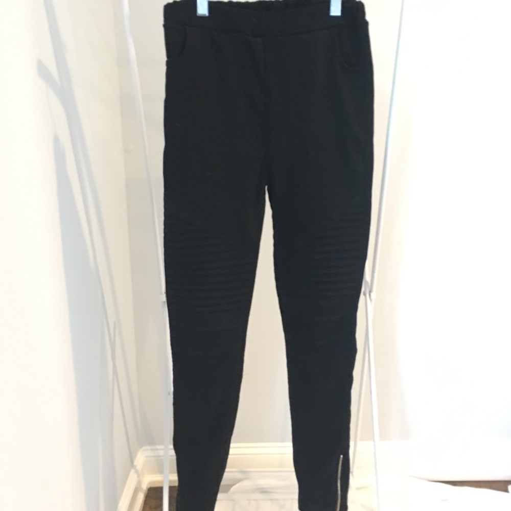 Black moto legging with zippers (M)